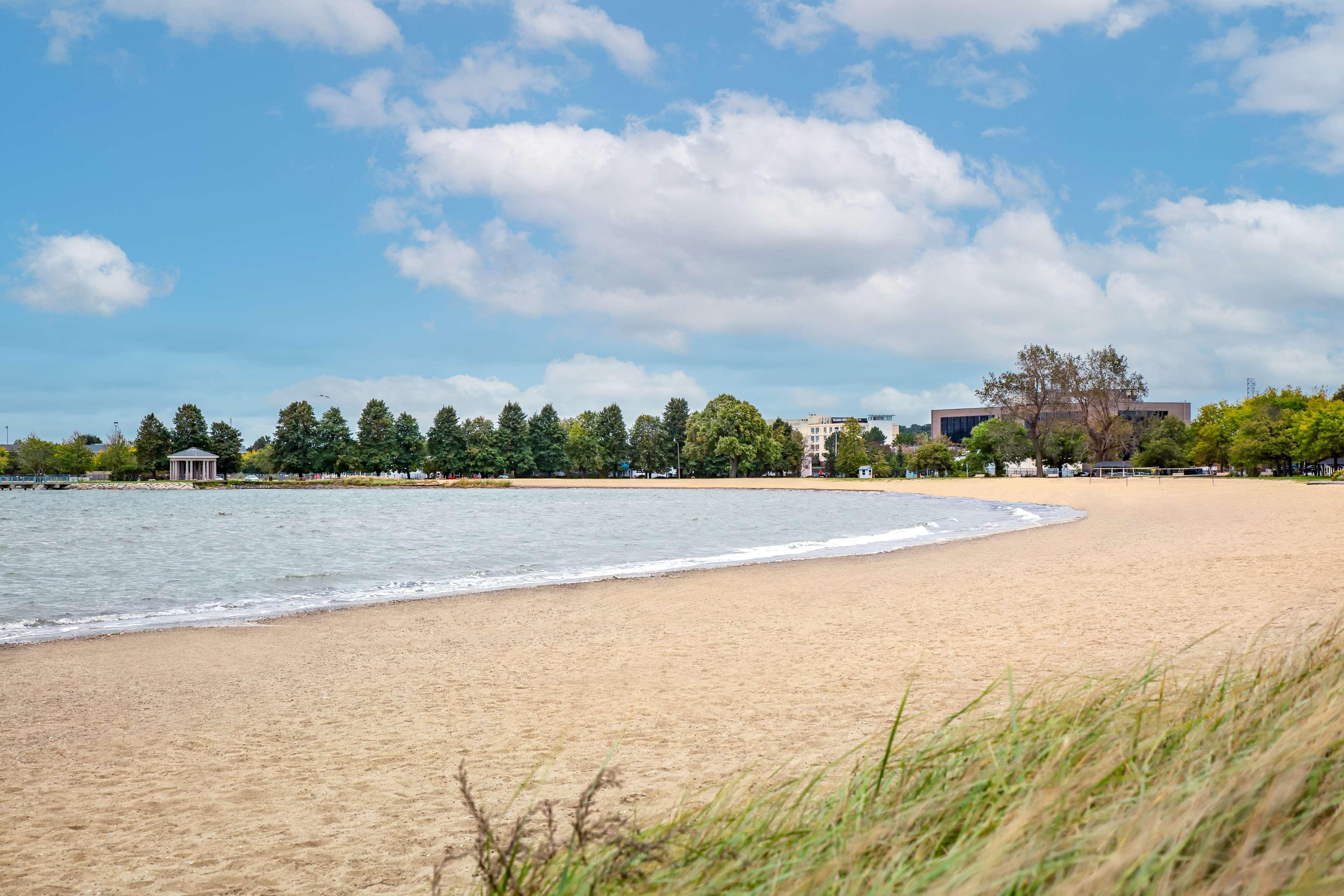 Doubletree By Hilton Hotel Boston Bayside Εξωτερικό φωτογραφία