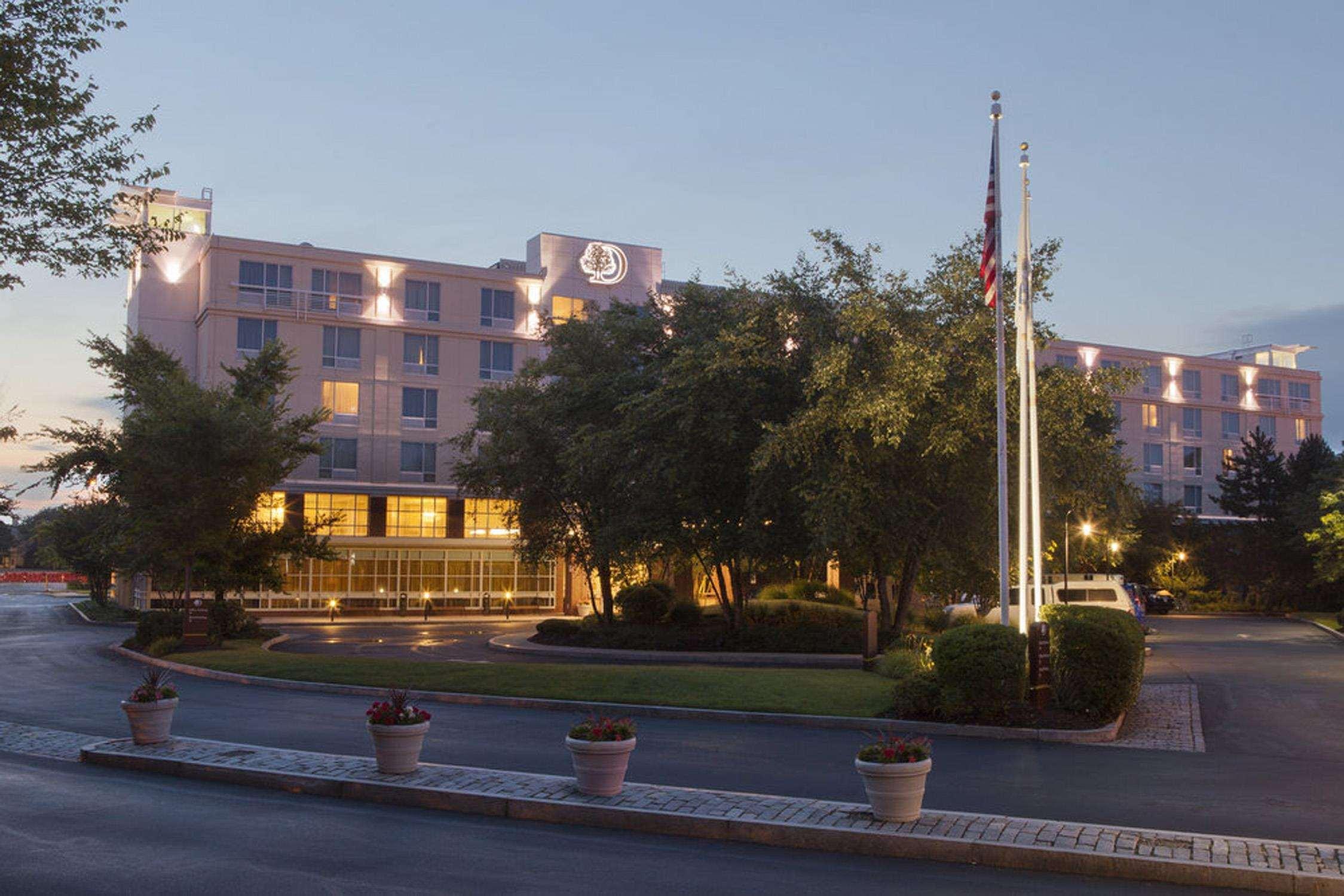 Doubletree By Hilton Hotel Boston Bayside Εξωτερικό φωτογραφία